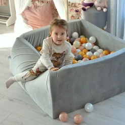 Ballenbad Velvet Light Grey 90X90X40 +Ballen - Moje