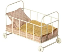 Maileg Metalen Babybed Rose Micro