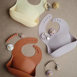 Mushie Silicone Slabbetje Clay